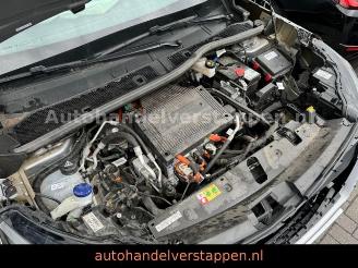Peugeot 2008 e II Allure Pack Full Elektro picture 9
