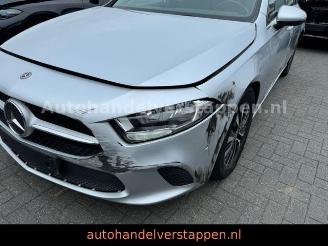 Mercedes A-klasse d DAB+ Navigation 106co2 picture 2