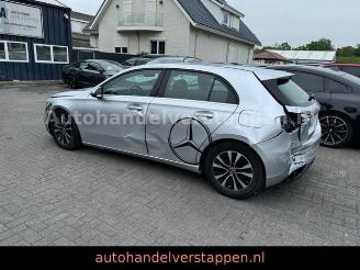 Mercedes A-klasse d DAB+ Navigation 106co2 picture 3