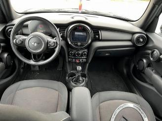 Mini One 75KW Essential Trim Navi picture 20