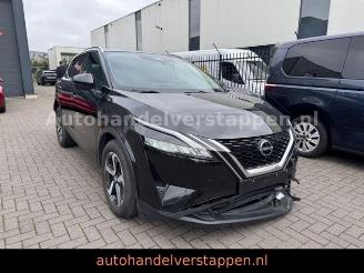 uszkodzony samochody osobowe Nissan Qashqai 1.3 DIG-T MHEV N-Connecta Pano 360Cam 2023/12