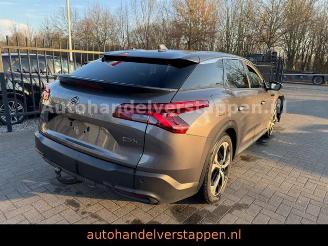 krockskadad bil auto Citroën C5 X C5X Feel Pack Hybrid 132 kW 2024/1