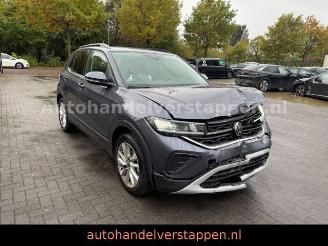 damaged passenger cars Volkswagen T-Cross TSI 85 kW Life DSG 2024 2024/12