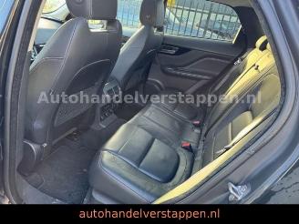 Jaguar F-Pace R-Sport D180 20D AWD picture 18