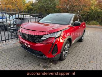 Schadeauto Peugeot 3008 II Allure Pack Aut  96 kW e-THP / PureTech 2022/3