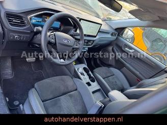 Ford Kuga Plug-In Hybrid Active X Auto 178KW picture 17