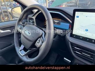 Ford Kuga Plug-In Hybrid Active X Auto 178KW picture 20