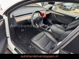 Tesla Model Y RWD 255KW Pano Leder FULL LED picture 14