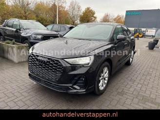 Vaurioauto  passenger cars Audi Q3 Sportback 35 TFSI S line Sport 2021/4