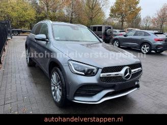 damaged passenger cars Mercedes GLC 300e 235KW 4Matic AMG Sport 2021/9