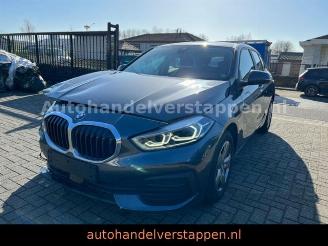 skadebil auto BMW 1-serie d Advantage Aut7G Live Cockpit LED Navi 2021/4