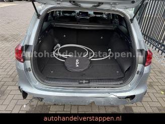 Kia Cee d Ceed Sportswagon Plug-in Hybrid Business Line picture 29