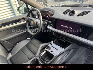 Porsche Cayenne E-Hybrid Exclusive Design Matric ACC picture 11