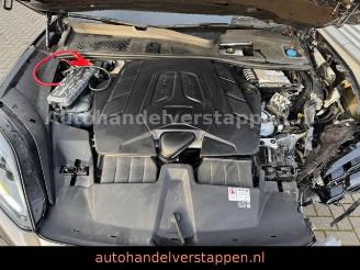 Porsche Cayenne E-Hybrid Exclusive Design Matric ACC picture 9