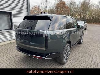 uszkodzony samochody osobowe Land Rover Range Rover SE P460 Hybrid AWD NEUWAGEN 2025/10