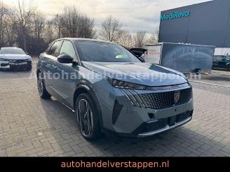 Coche accidentado Peugeot 3008 Elek 210 GT Pano Leder LED AHK 2024/11