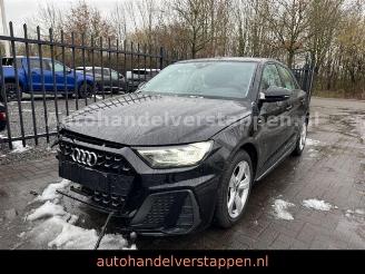 skadebil auto Audi A1 Sportback 25 TFSI S line S-TRonic 2023/12