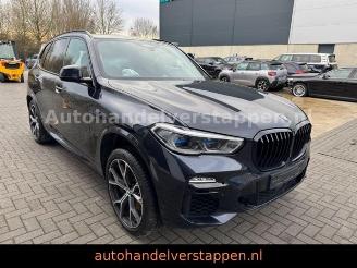 Schadeauto BMW X5 M50 d M Sportpaket 294KW Pano AIrmatic ACC 2020/6