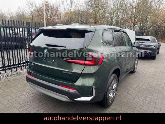 Voiture accidenté BMW iX1 20eDrive 150KW Panorama HUD DAB++ 2024/6