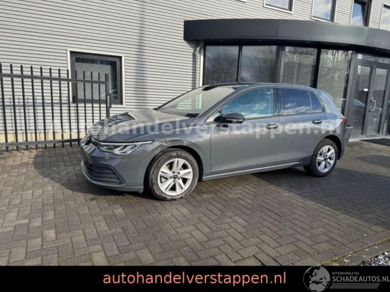 Volkswagen Golf VIII 2.0 SCR TDi Life Business Premium DSG