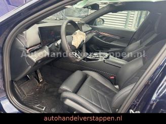 BMW i5 Touring 40 eDrive M Sport Pro Paket picture 31