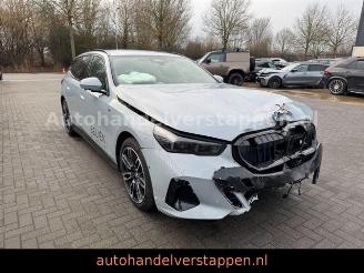 skadebil auto BMW 5-serie d M Sport Pro Paket  145KW M Brooklyn Grau 2024/11