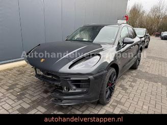 Schadeauto Porsche Macan GTS 2.9L 324KW SPORT CHRONO 2023/4