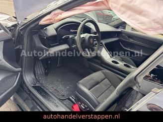 Porsche Taycan Sport Turismo GTS Bose Panorama glass picture 26