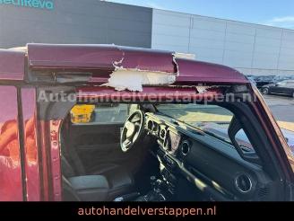 Jeep Wrangler Unlimited Plug-In Hybrid Sahara picture 34