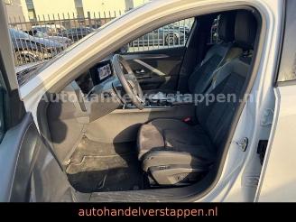Opel Astra L Lim. 5-trg. GS Turbo 96KW S-S GS picture 19