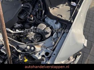 BMW 3-serie 20e M Sport Touring Panorama Harman AHK picture 10