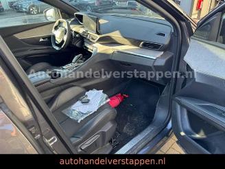 Peugeot 3008 Hybrid 225 E-AUTO8 GT Paket Panorama picture 14