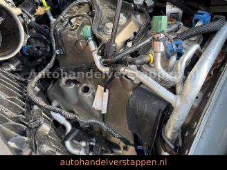 Land Rover Defender 90 Hard Top X-Dynamic SE D250 picture 30