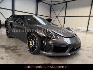 Voiture accidenté Porsche 911 Turbo S Cabriolet 3.8L 427KW Carbon 2018/7