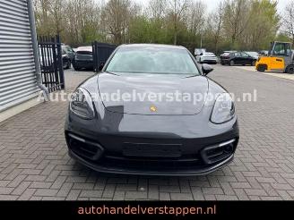 Porsche Panamera 4 E-Hybrid Sport-Chrono-Paket Facelift picture 4