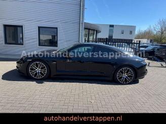 Porsche Taycan Sport Chrono Bose ACC GlasDach 93KWH picture 3