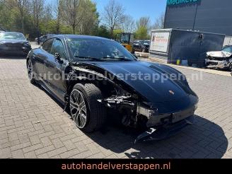 Porsche Taycan Sport Chrono Bose ACC GlasDach 93KWH picture 11