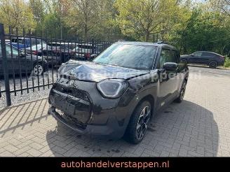 Schadeauto Mini Aceman SE 49.2KWH 218PS PANO HARMAN 2025/11