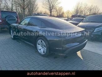 Porsche Taycan 350KW Panorama Leder CAM 93KWH picture 7