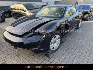skadebil auto Porsche Taycan 350KW Panorama Leder CAM 93KWH 2023/9