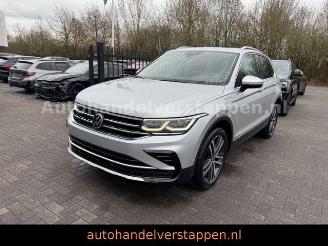 skadebil auto Volkswagen Tiguan Elegance eHybrid Panorama 2021/4