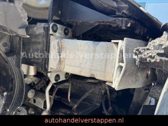 Porsche Taycan Sport Chrono Bose ACC GlasDach 93KWH picture 23