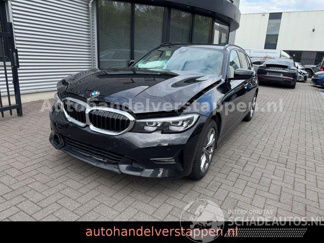 BMW 3-serie d Touring Sport Line 110KW Leder Navi LED