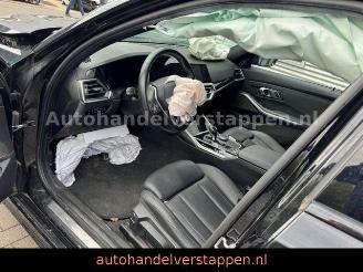 BMW 3-serie d Touring Sport Line 110KW Leder Navi LED picture 24