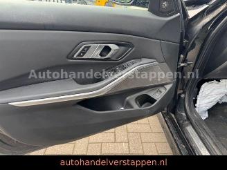 BMW 3-serie d Touring Sport Line 110KW Leder Navi LED picture 32