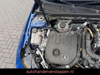 Mercedes Cla-klasse 250e Shooting Brake Panorama Facelift picture 10