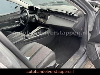 Peugeot 408 Plug in Hybrid S-S 180 Allure Automatic picture 19