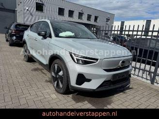 skadebil auto Volvo C-40 Core Recharge Pure Electric 82KWH Panorama 2024/4