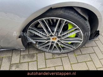 Porsche Panamera Turbo S E-Hybrid GT SIlver MEGA VOLL picture 8