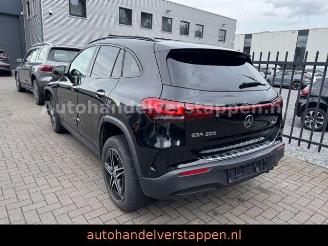 krockskadad bil auto Mercedes EQA 300 4Matic 168KW AMG SPORT 2023/9